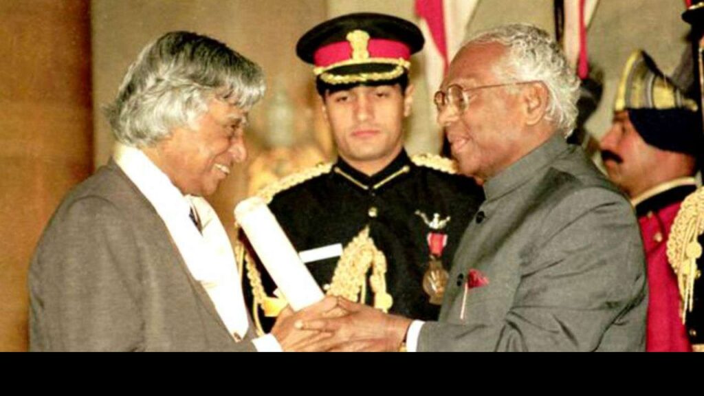 A. P. J. Abdul Kalam |  Bharat Ratna Award Winners: List of Recipients (1954-2021) | Best Army Coaching in Lucknow, India 